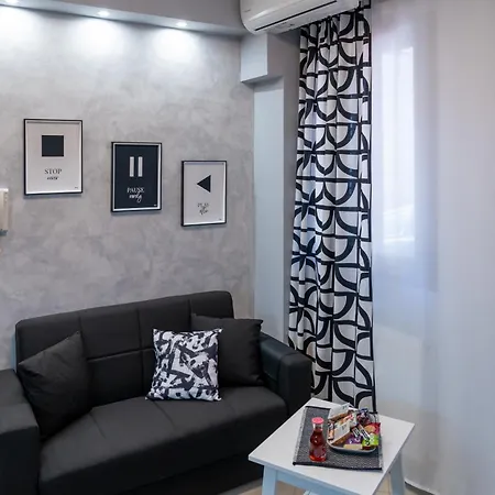 Apartament Crystal With Free Private Parking Of Stayinthess Saloniki