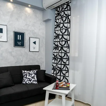 Crystal With Free Private Parking Of Stayinthess 公寓 塞萨洛尼基