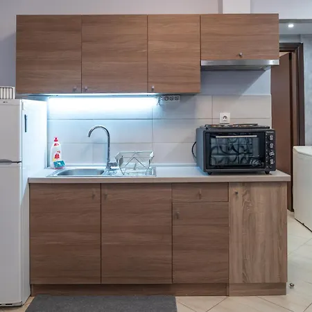 Crystal With Free Private Parking Of Stayinthess *