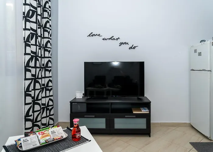 Crystal With Free Private Parking Of Stayinthess Thessaloníki