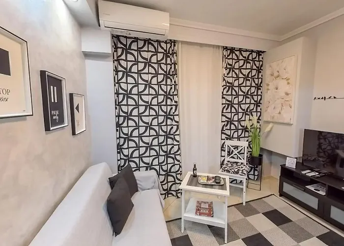 Lejlighed Crystal With Free Private Parking Of Stayinthess